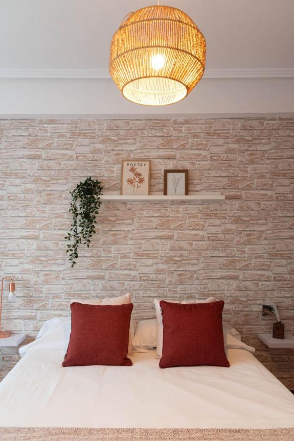Apartamento Amplia Vivienda Con Garaje Vigo Exterior foto