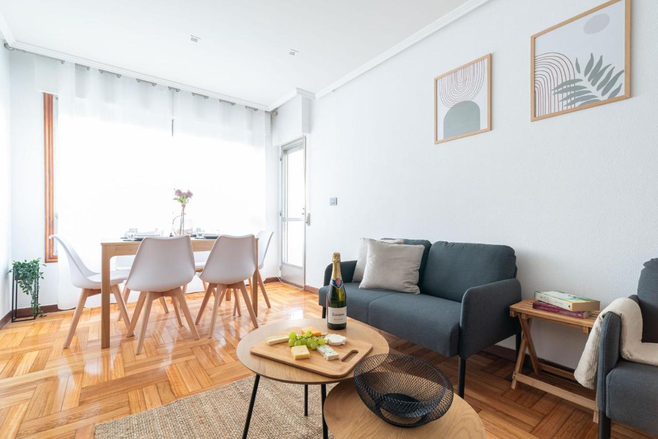 Apartamento Amplia Vivienda Con Garaje Vigo Exterior foto