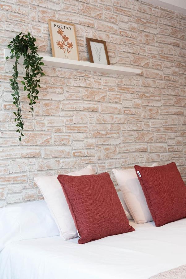 Apartamento Amplia Vivienda Con Garaje Vigo Exterior foto