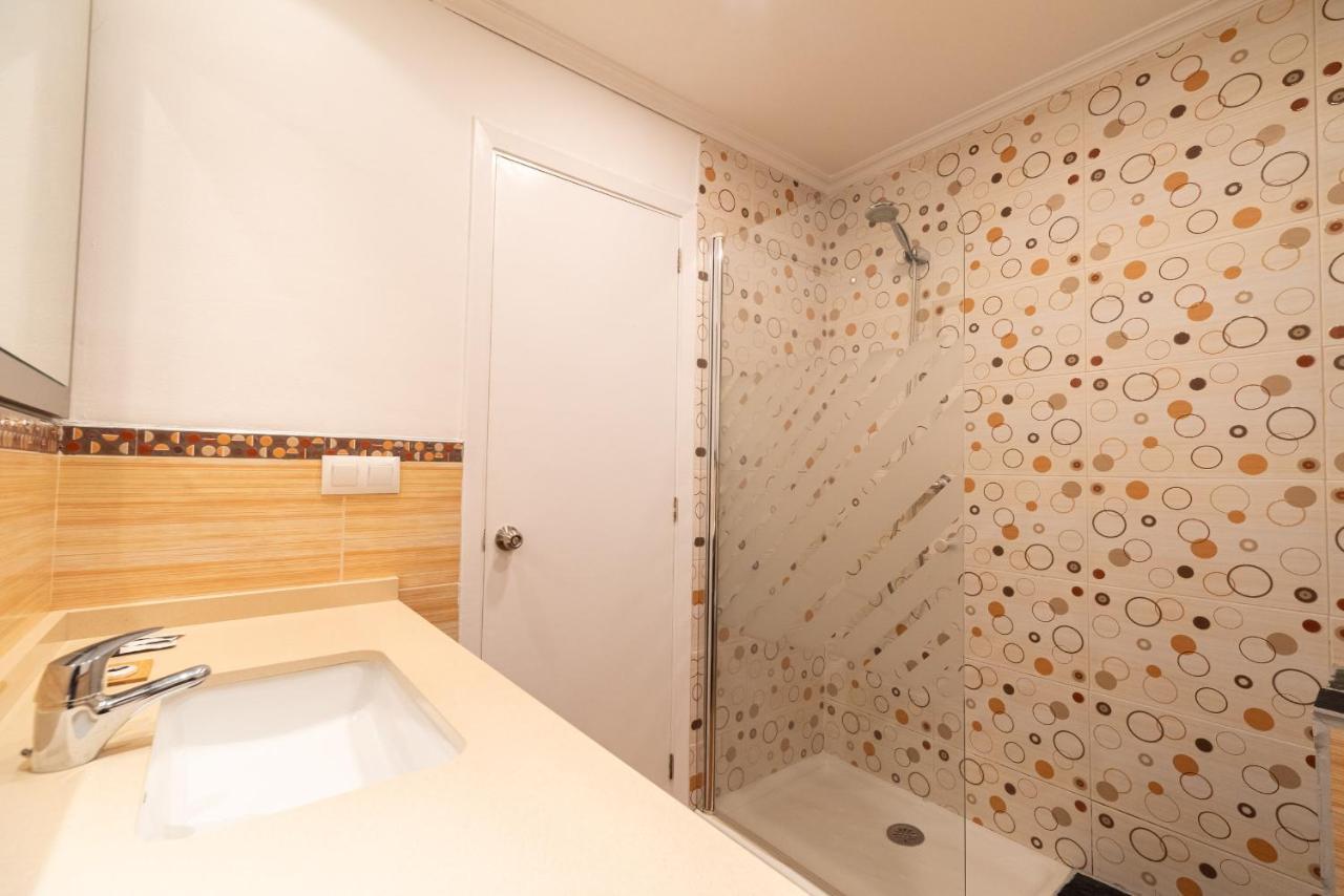 Apartamento Amplia Vivienda Con Garaje Vigo Exterior foto