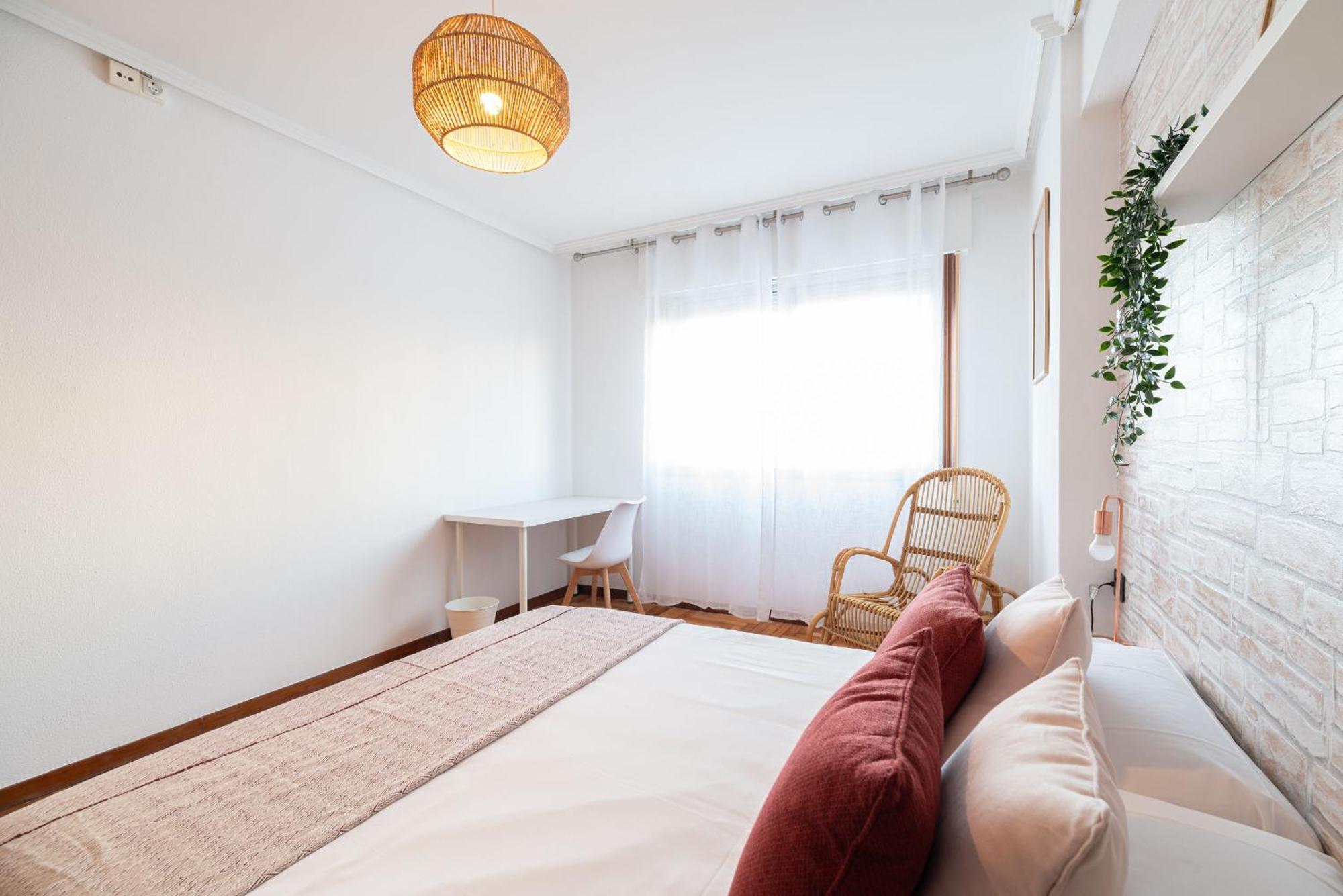 Apartamento Amplia Vivienda Con Garaje Vigo Exterior foto
